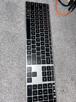 Apple Magic Keyboard Blau