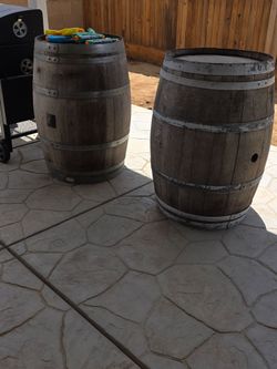 Wine barrel