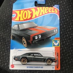 Hot Wheels 69 Dodge Charger 500