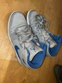 Jordan 1 Chrome / Blue 8.5M Barely Worn 8/10 Condition 