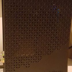 Ethernet módem E31T2V1 voice internet  cable and power ac.