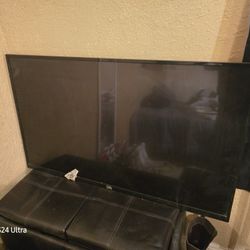 LG 43 Inch TV Not Smart TV Will Exept Trade