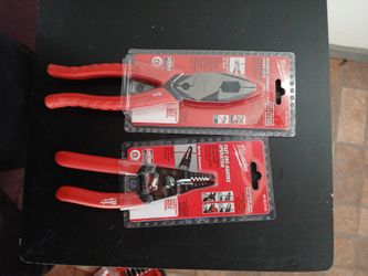 Milwaukee Linesman Pliers And Wire Strippers