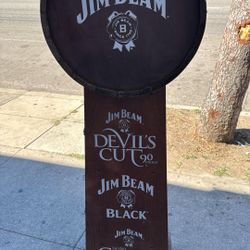 Fixture For Liquor/Wine