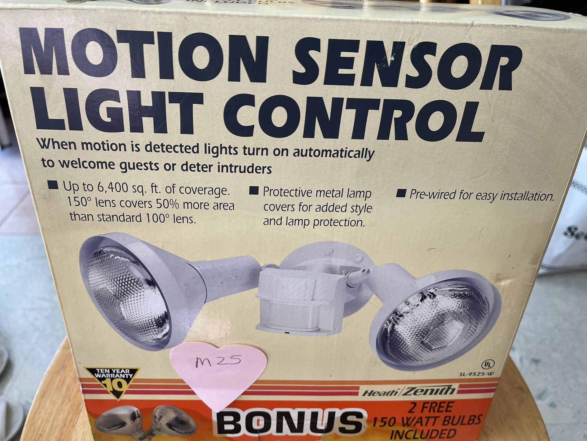 Motion Sensor Light Control New In Box