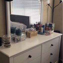 White Dresser And Nightstand 
