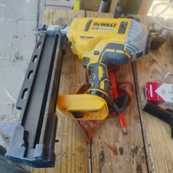 Pistola Para Carpintero Nueva 