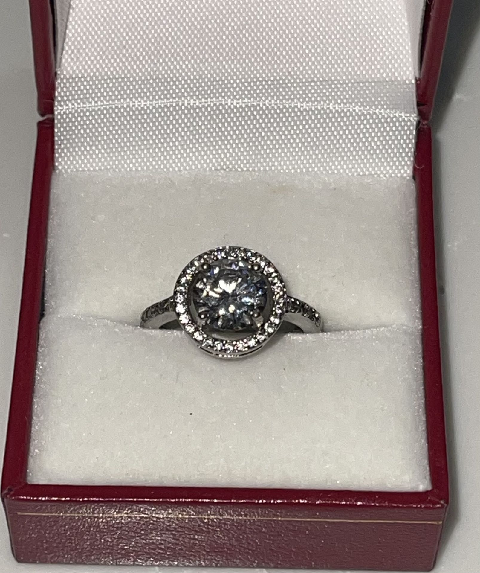 ELEGANT STERLING SILVER HALO RING