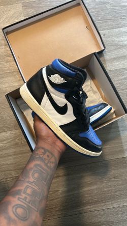 Air Jordan 1 royal blue