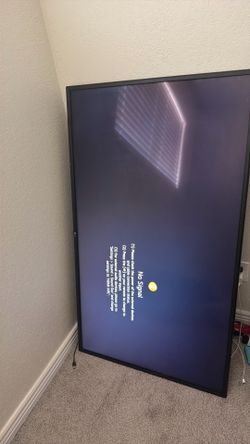 LG TV 55in 4K HDR Smart LED TV with tilting wall mount