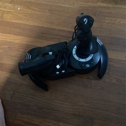 Thrustmaster