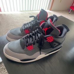 Jordan 4