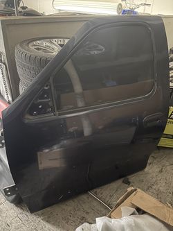 99-04 Ford Lighting Door