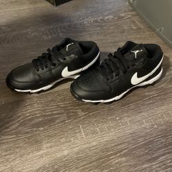 Jordan 1 Low Youth Cleats Size 4