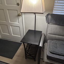 Lamp with Magazine rack