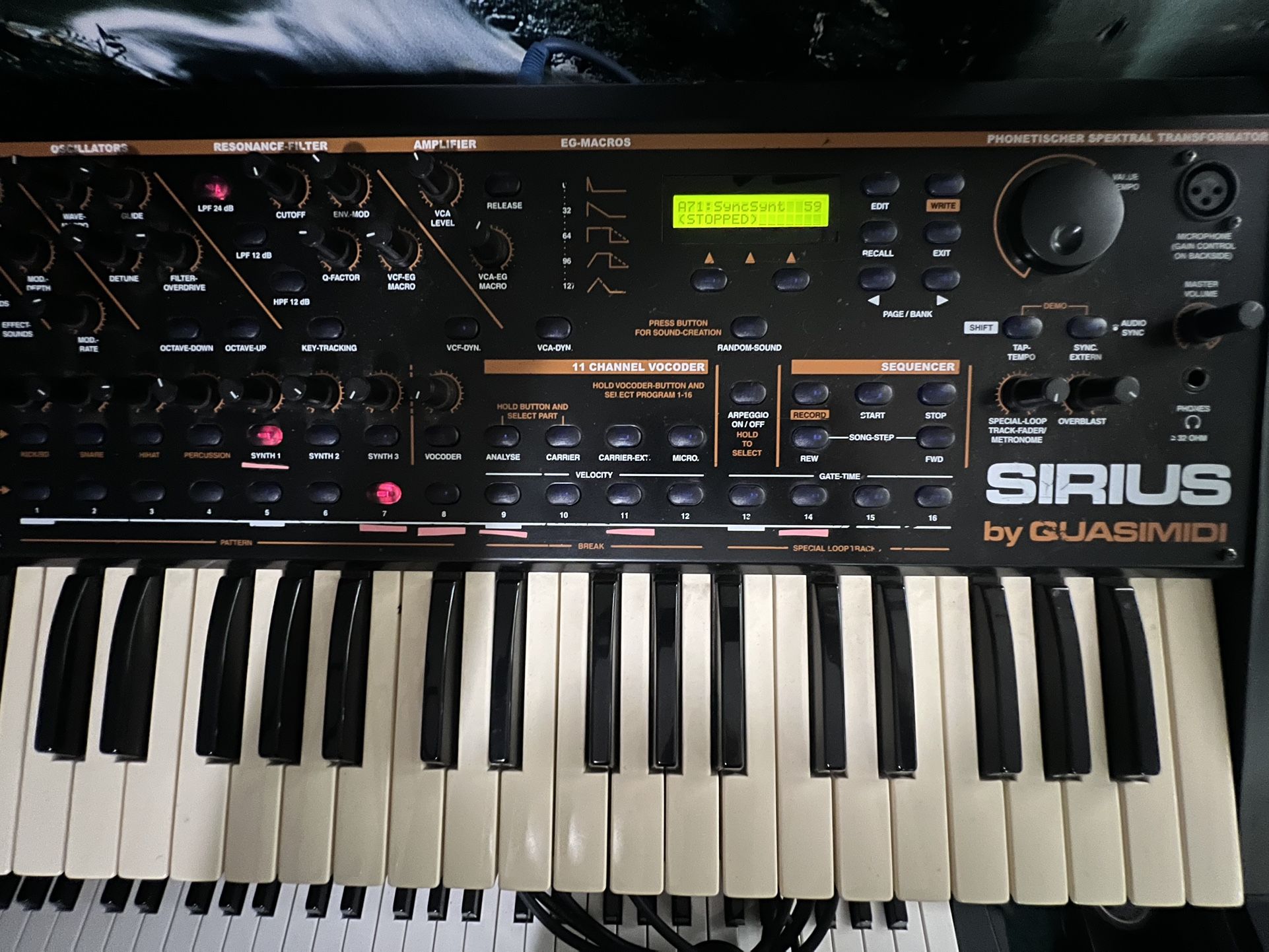 Quasimidi Sirius Analog Digital Vintage German Synthesizer Drum Machine Sequencer Vocoder Keyboard Piano