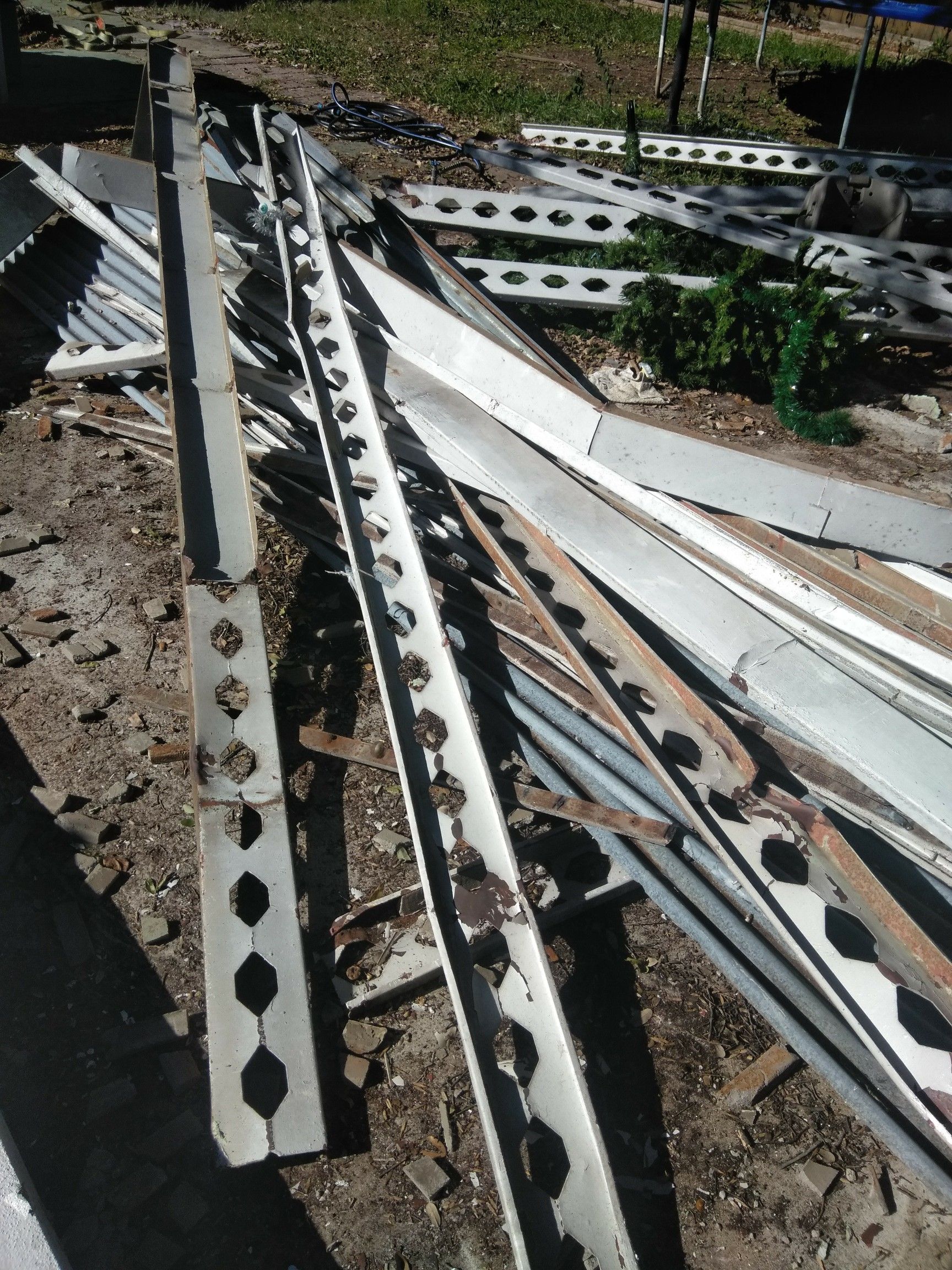 Free scrap metal in pleasant Grove