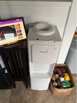 Water Jug Dispenser