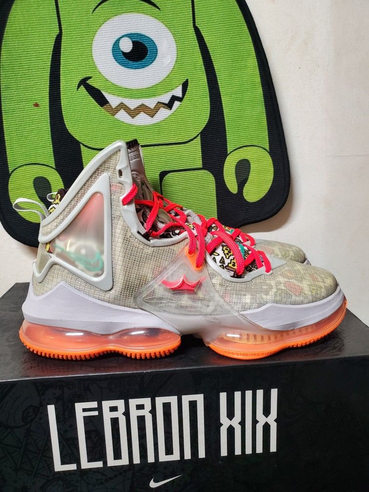 Nike Lebron 19 Fast Food Edition. Size 10 Men's