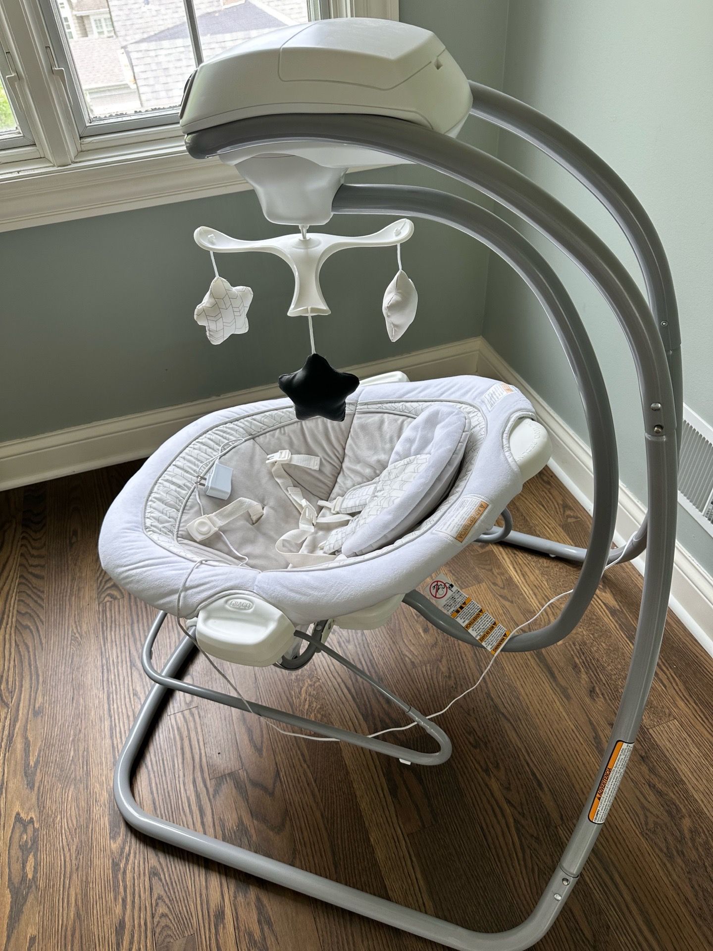Graco baby swing & bouncer