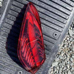 2022-2025 MERCEDES C300 LH TAILLAMP