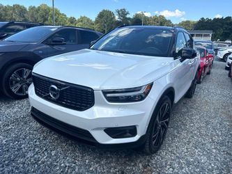 2021 Volvo XC40