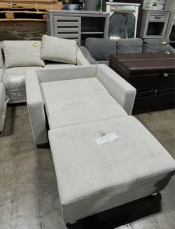 Thomasville Dillard convertible sleeper chair