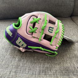 Rawlings And Wilson A2000 New Gloves