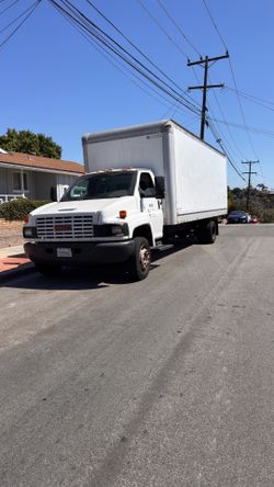 2005 GMC C5500