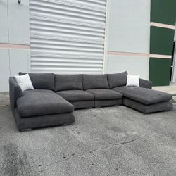 Valyou  Feathers Gray Sectional 