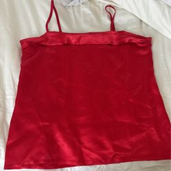 Top - Silky / Red Woman’s 