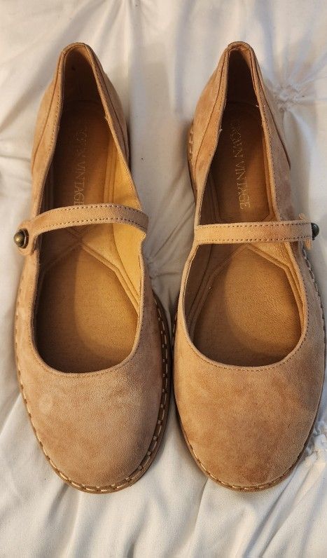 *Brand New* Women's Crown Vintage Mary Jane Shoes Flats Leather Sz 8.5 8 1/2