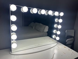 Vanity/drawers