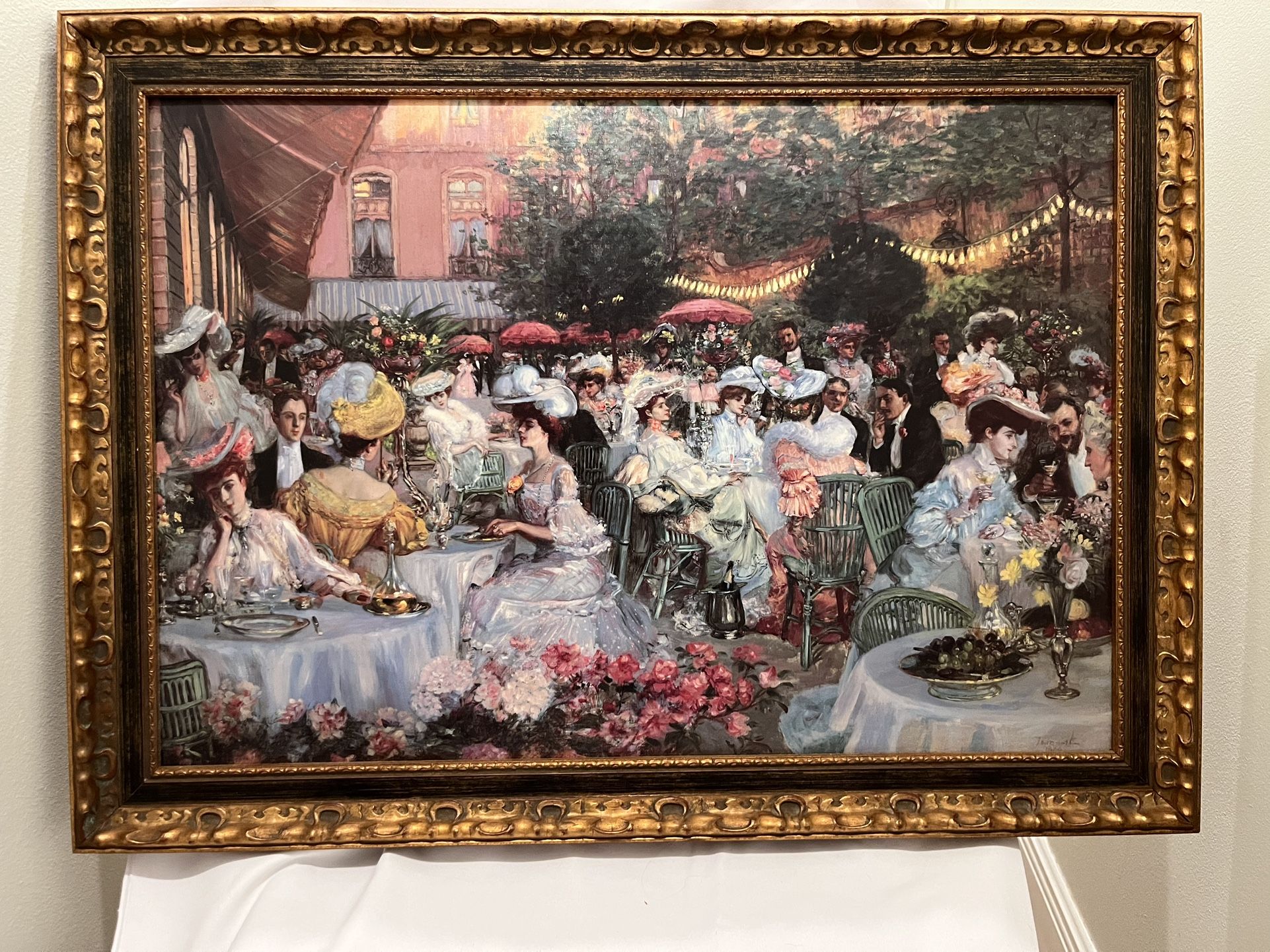 Indoor Pre-Moving Sale