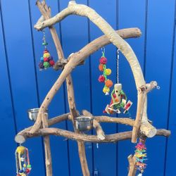 Macaw - Cockatoo Perch Tree - Dual level With A Compact Base !!