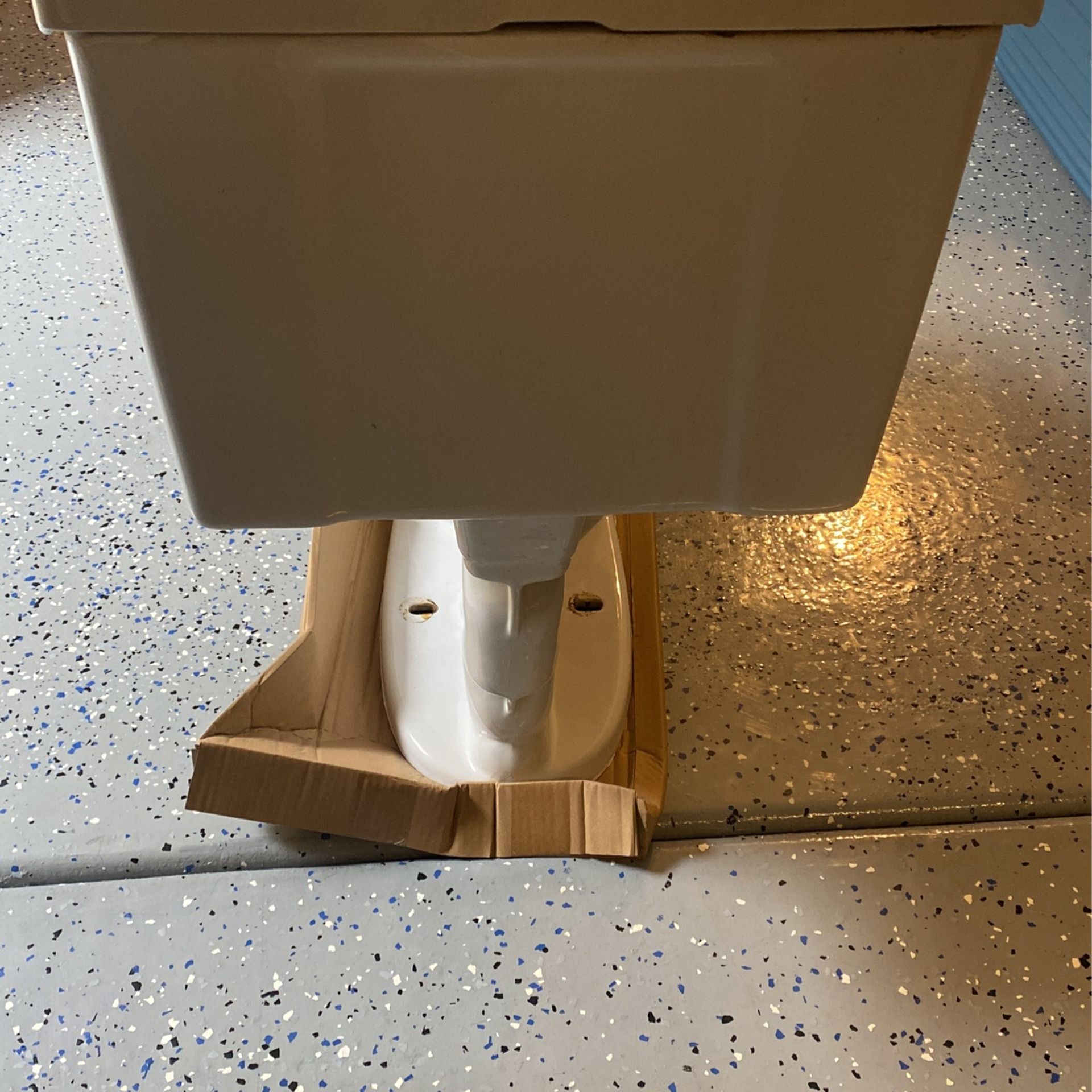 1.6GPf Toto Toilet for Sale in Irvine, CA OfferUp