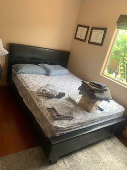 Queen/full bed