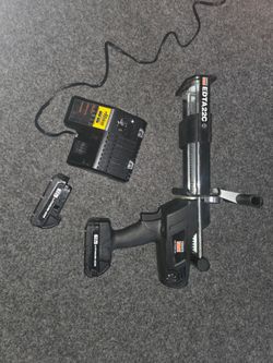 Simpson cordless epoxy gun