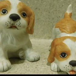 Vintage 1950s porcelain cocker spaniel puppies