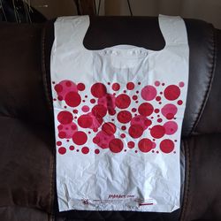 T shirt bags  carry out 12×7×22 100/cs