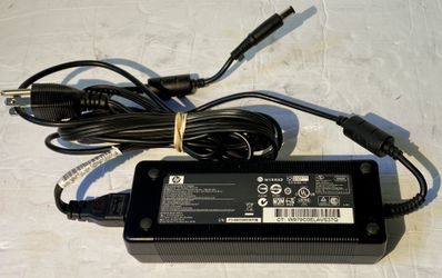 HP/Compaq Laptop Computer AC Adapter Power Supply N19542