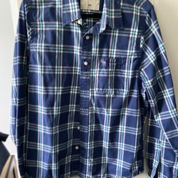 Men’s Abercrombie fetch shirt