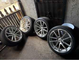Rotiform wheels