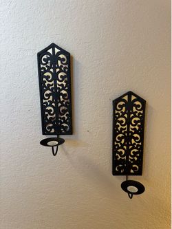Set of wall sconces