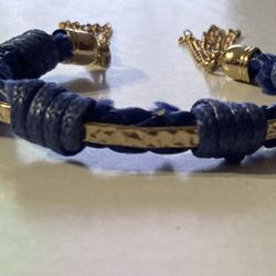 Beautiful Stylish Multithreaded Party Wear Wrist Bracelet For Women