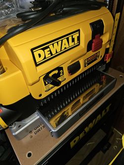 Dewalt PLANER with STAND