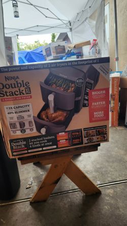 Ninja DoubleStack XL Air Fryer 10-Qt, 2 Baskets, Cook 4 Foods at Once, Space Saving, 6-in-1, SL400 Gray
