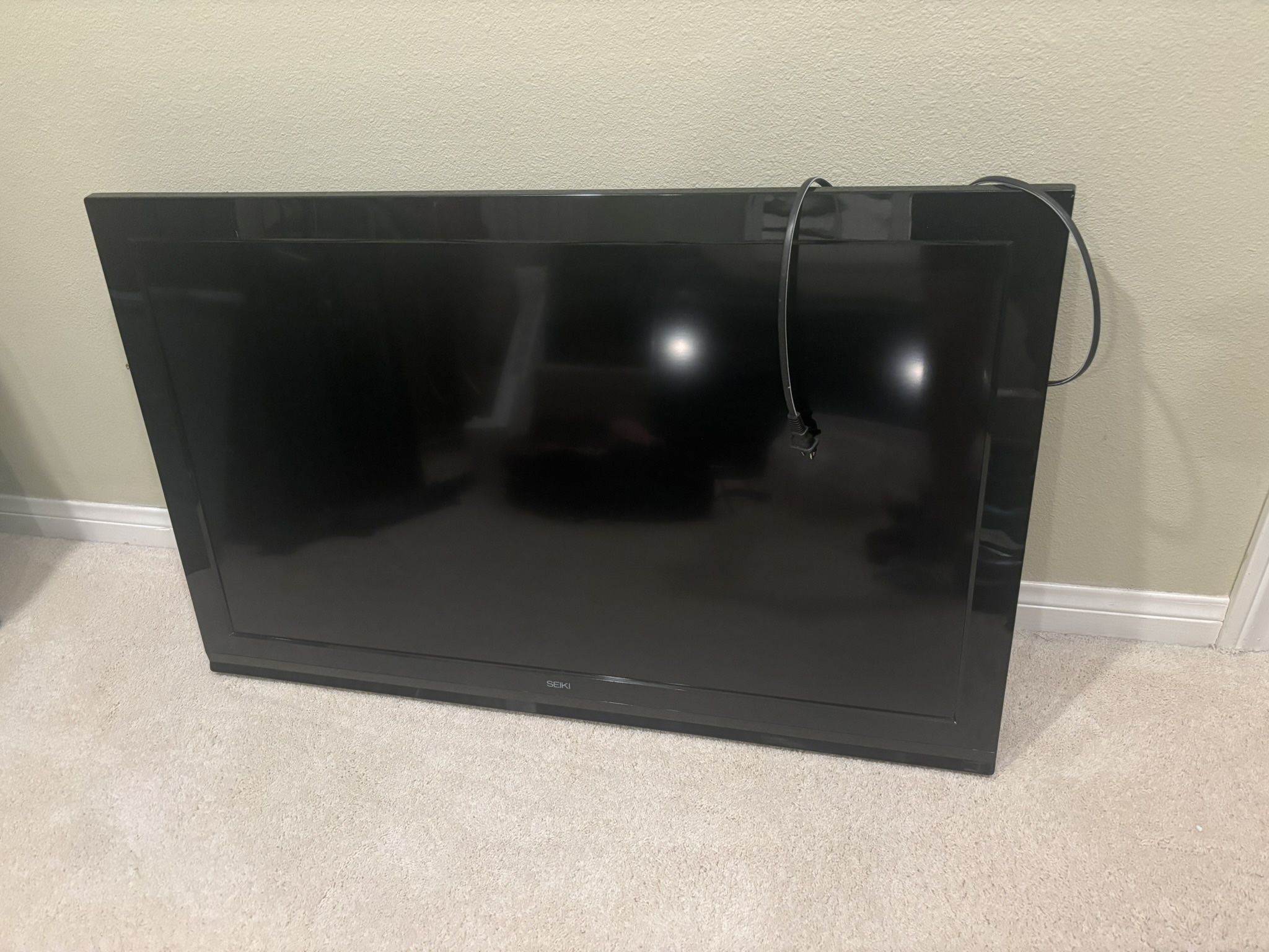 SEIKI Flatscreen 