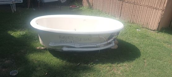 Jacuzzi with inline heater