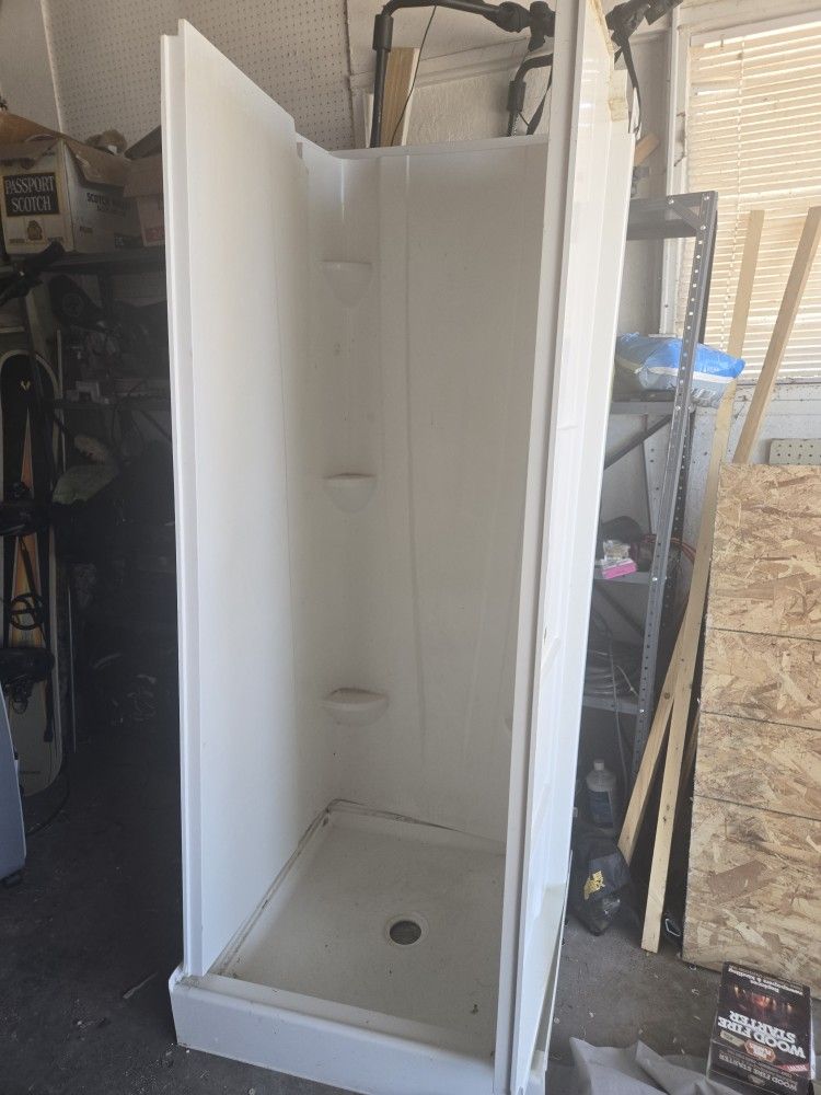 30 Inch Shower Stall